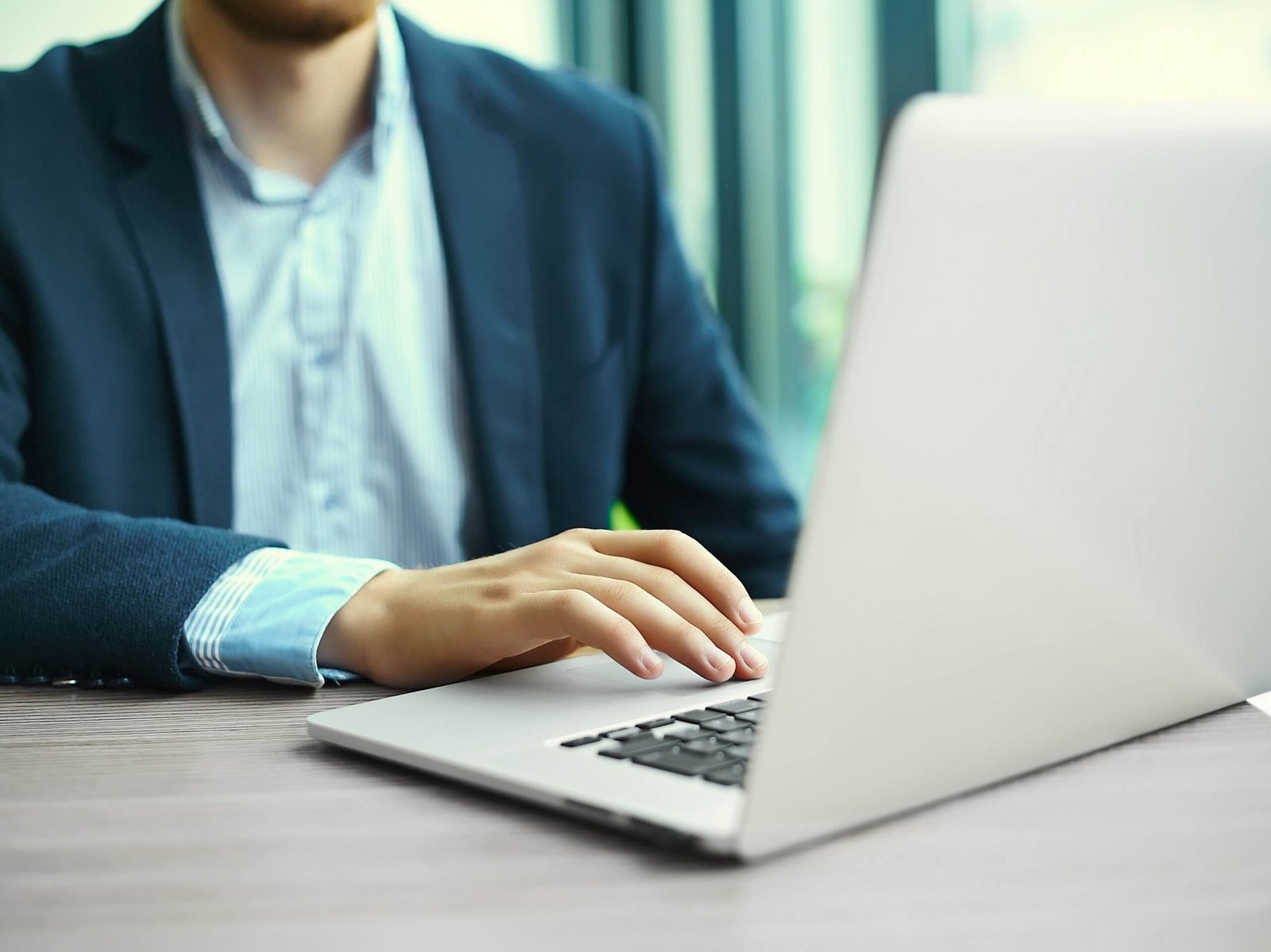 laptop-bisnis-terbaik